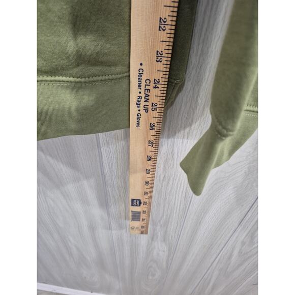 Women Nike Sweatshirt Pullover Size M Green Athletic Autumn Fall Festival Winter - Picture 6 of 7